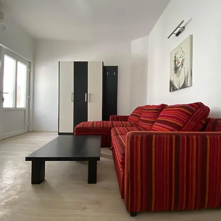 Merlyn By Interhome * Vodice