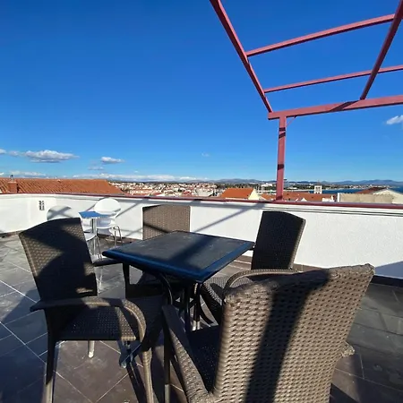 Merlyn By Interhome *