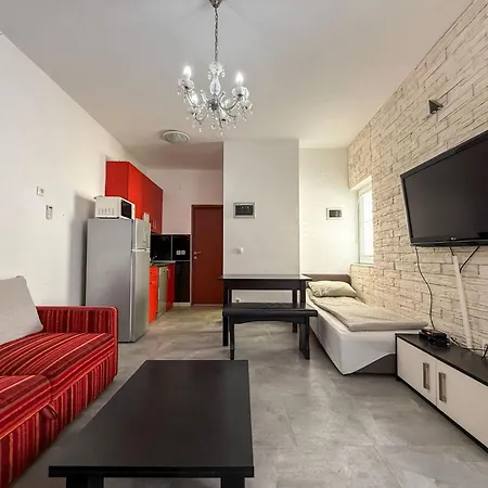 Merlyn By Interhome Vodice