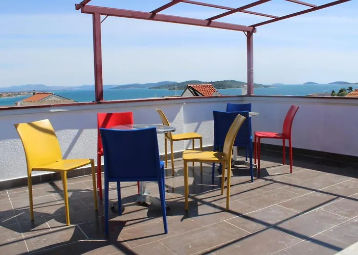 Merlyn By Interhome Vodice