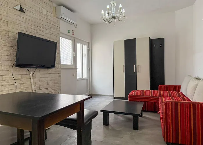 Lejlighed Merlyn By Interhome